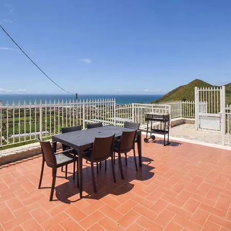 Vakantiehuis Al Monte Mondragone